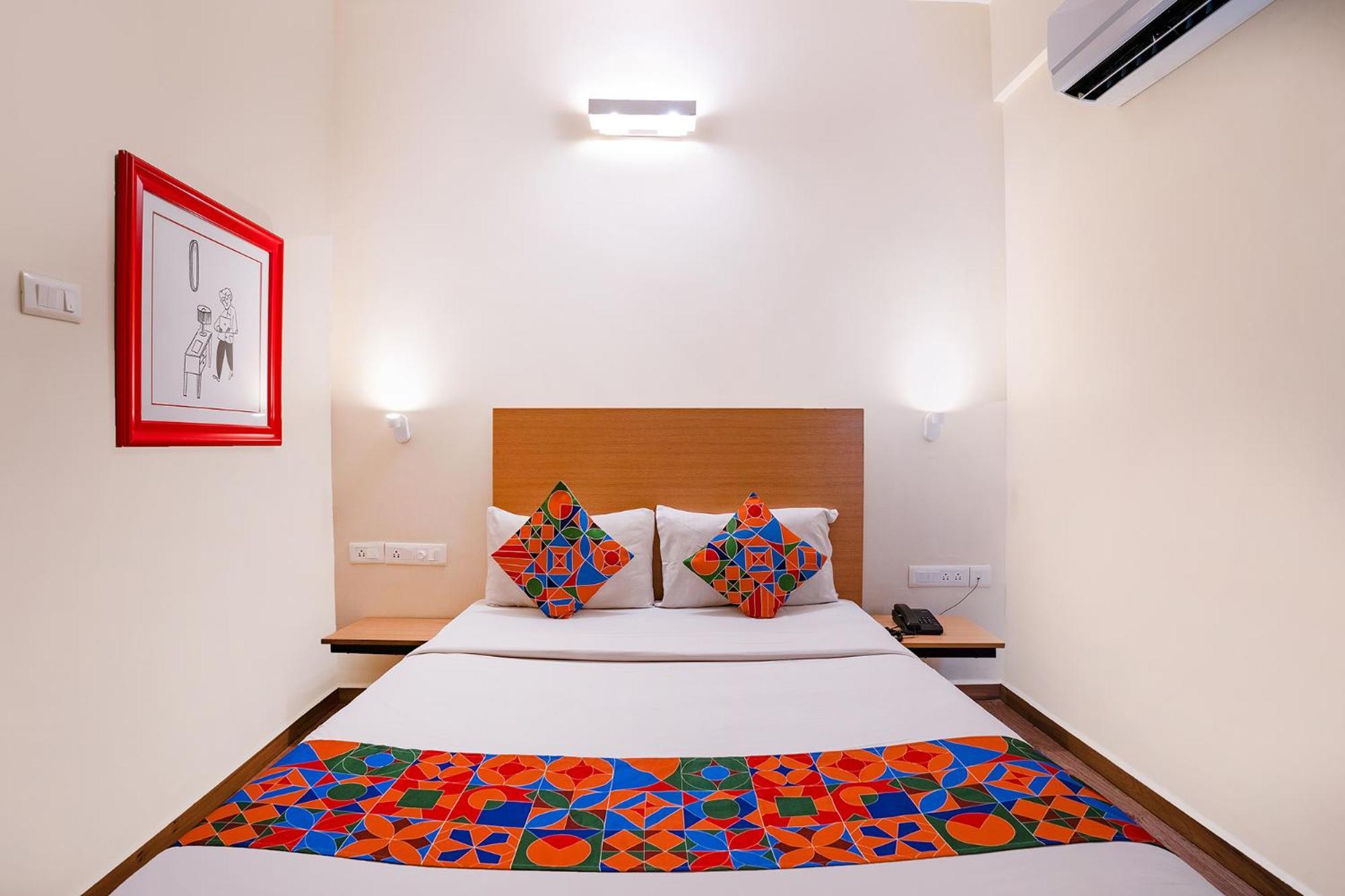Fabhotel Royal Sterling- Manyata Tech Park Bangalore Extérieur photo
