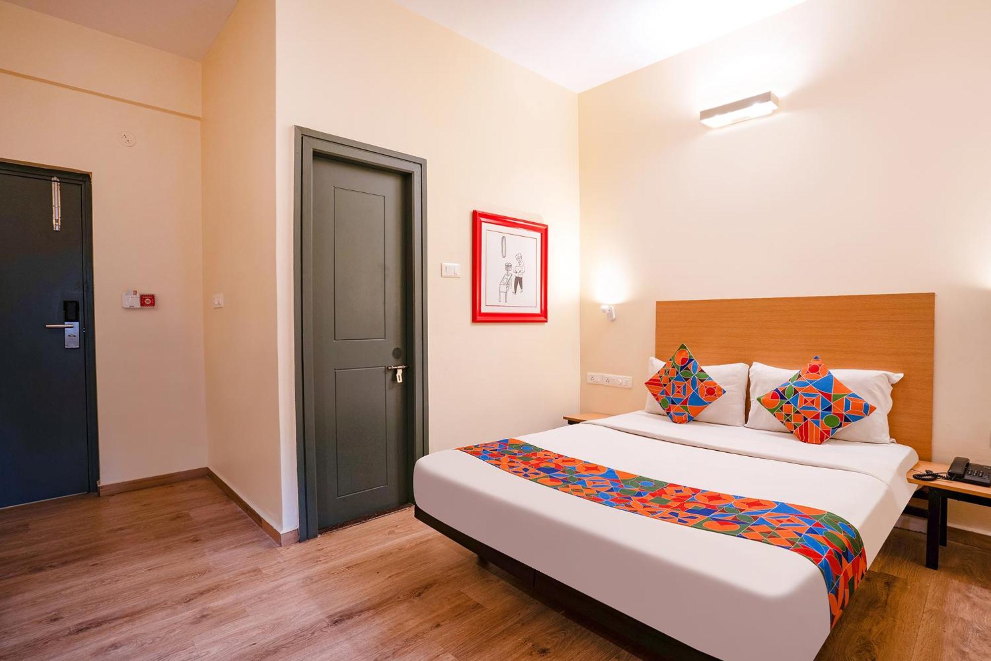 Fabhotel Royal Sterling- Manyata Tech Park Bangalore Extérieur photo
