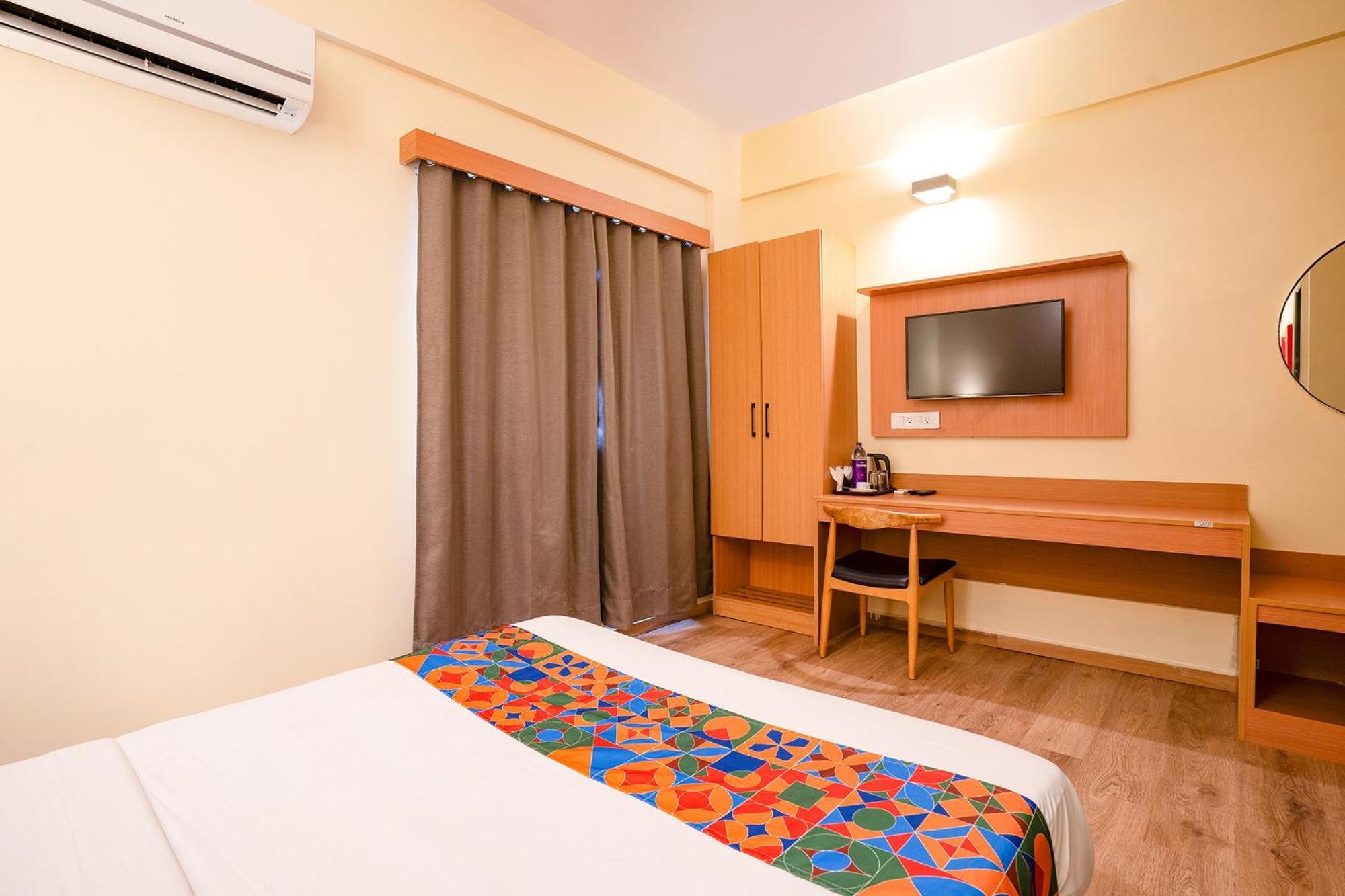 Fabhotel Royal Sterling- Manyata Tech Park Bangalore Extérieur photo