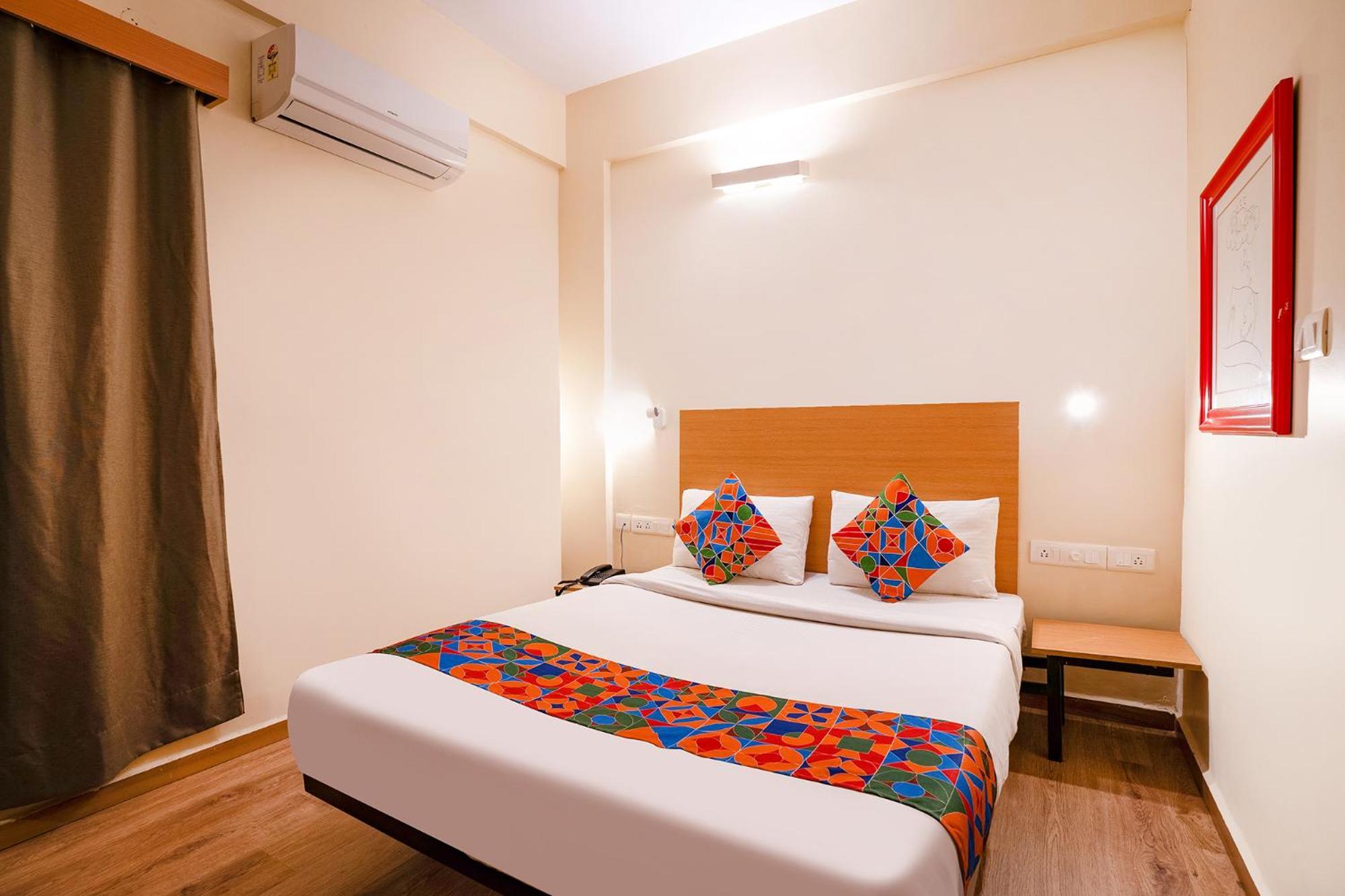 Fabhotel Royal Sterling- Manyata Tech Park Bangalore Extérieur photo