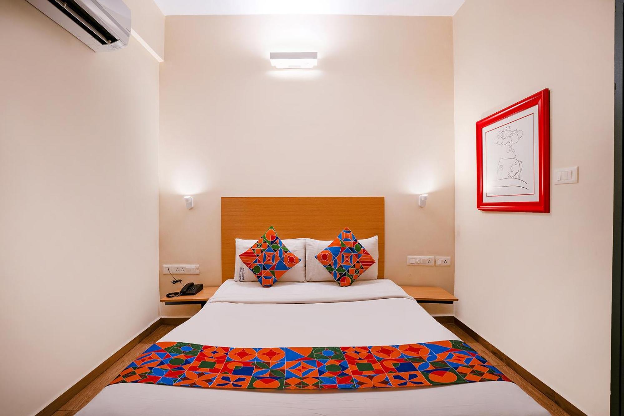 Fabhotel Royal Sterling- Manyata Tech Park Bangalore Extérieur photo