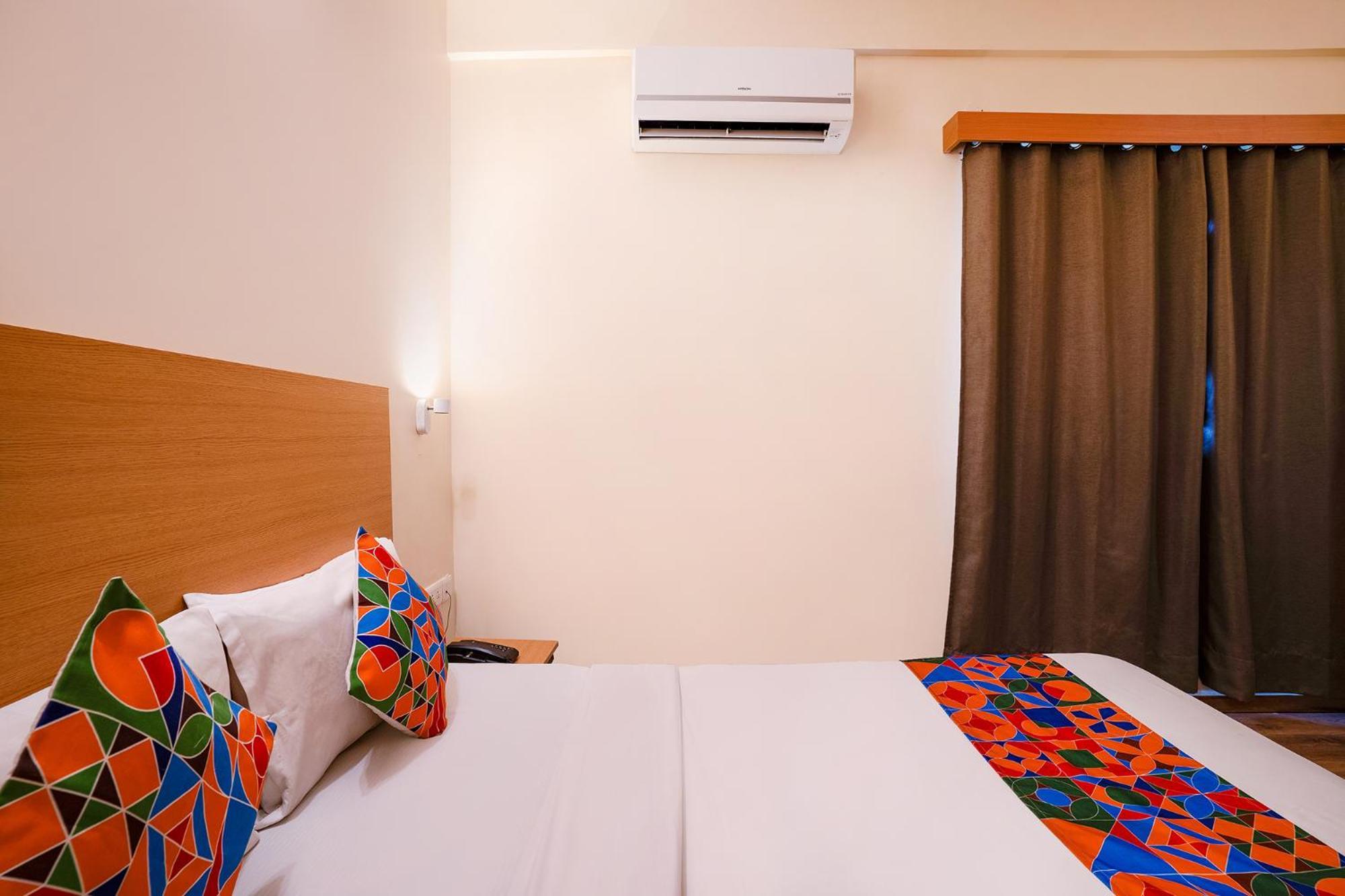 Fabhotel Royal Sterling- Manyata Tech Park Bangalore Extérieur photo